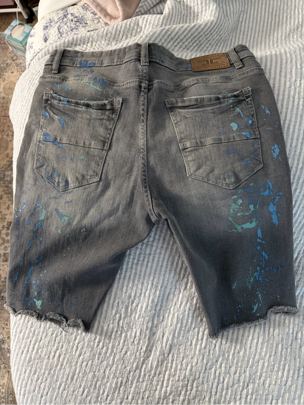 Jordan Craig Grey Distressed Denim Shorts with Blue Paint Accents - Picture 3 of 4